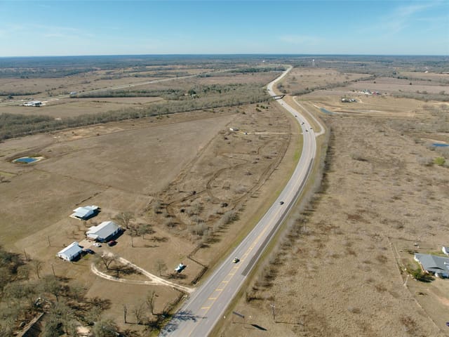 2747 21 E Hwy E