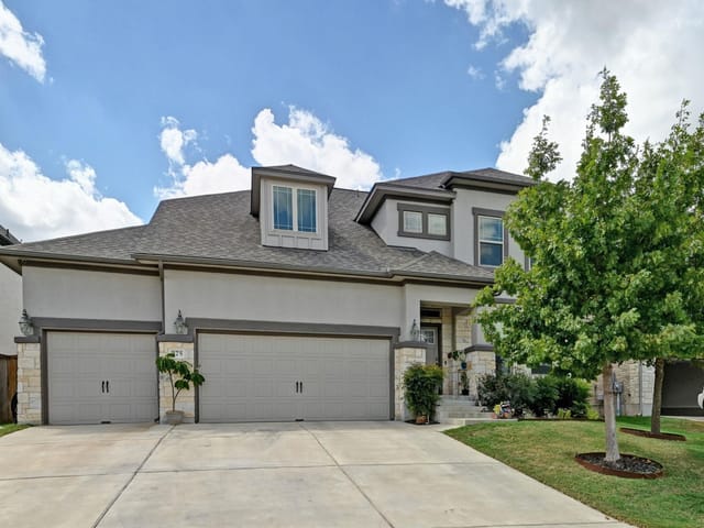 275 Coyote Creek Way