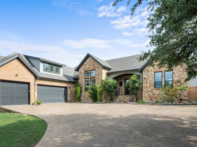 279 Rugged Earth DR