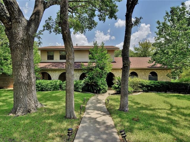 2801 Carmel DR