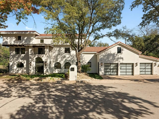 2801 Hubbard Cir
