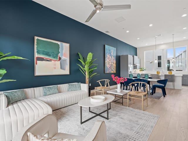2805 Mccurdy ST Unit #2