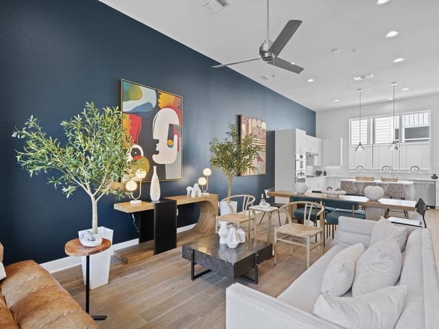 2805 McCurdy ST Unit #7