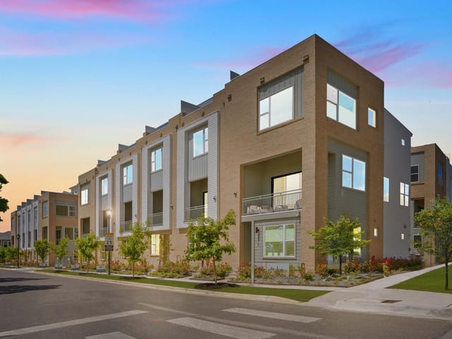 2805 McCurdy St Unit #8