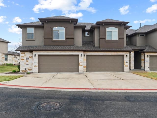 2880 Donnell DR Unit #1901