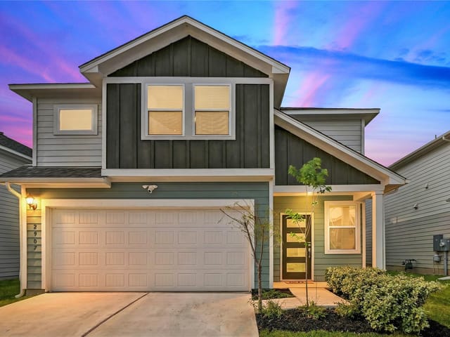 2907 Tavern Dr