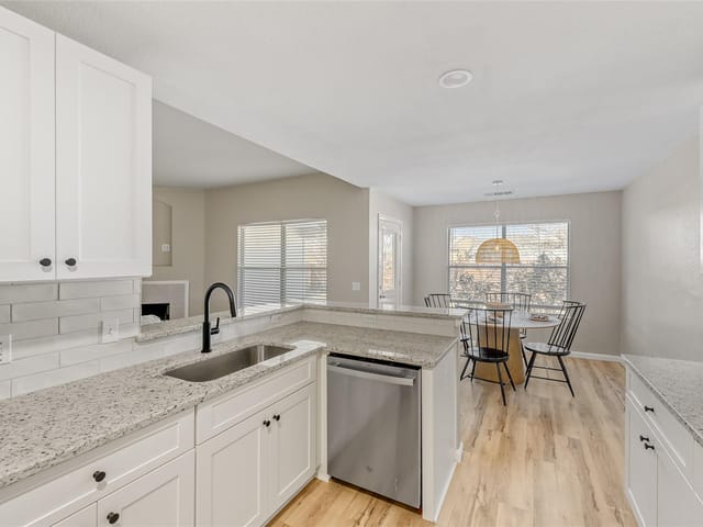 292 Spruce DR