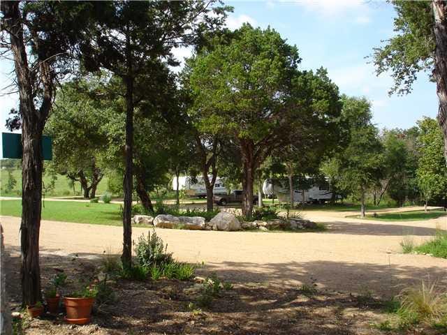 2951 Ranch Road 165