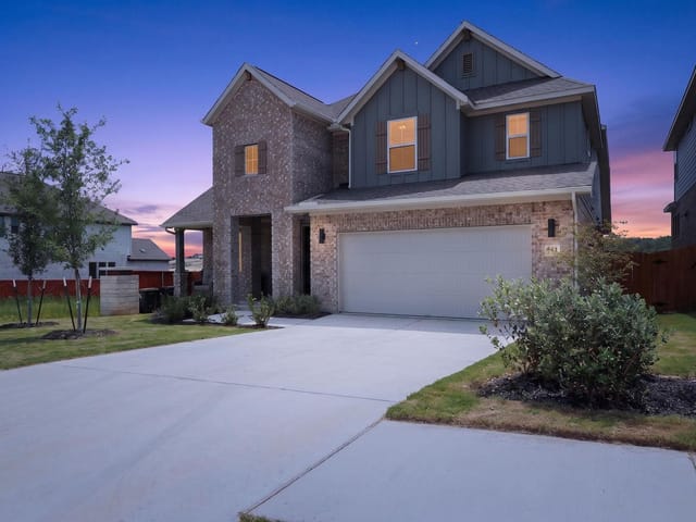 301 McMillian DR
