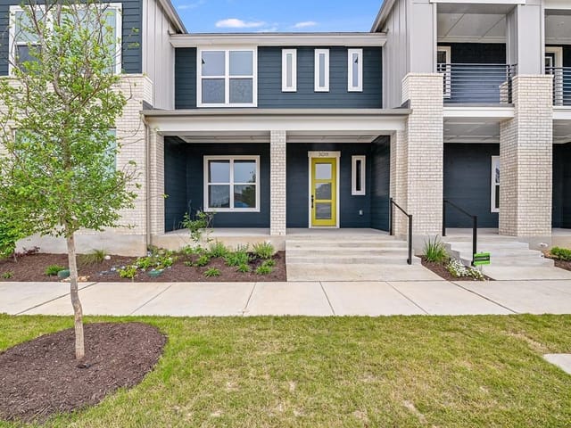 3011 Zach Scott St