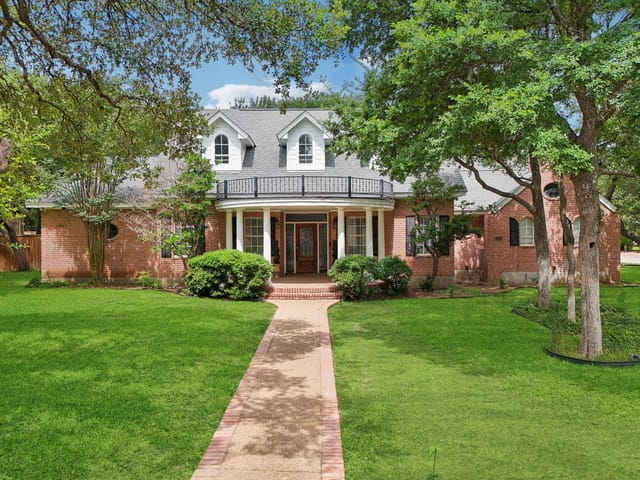 30418  La Quinta Dr