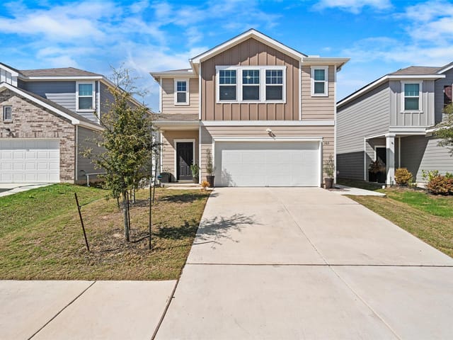 305 Redfish Ln
