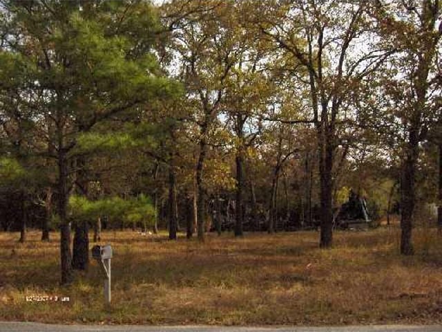 305 Travis RD