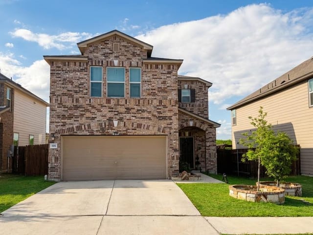 308 Los Cobos Ln