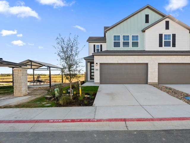 310 Emerie Way