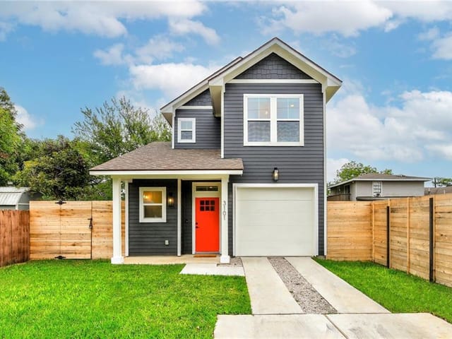 3101 Neal St