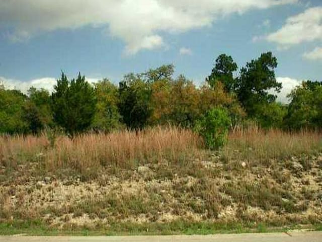 313 LAKEFRONT DR
