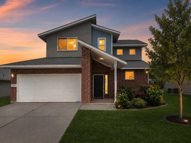 318 Schuylerville Dr