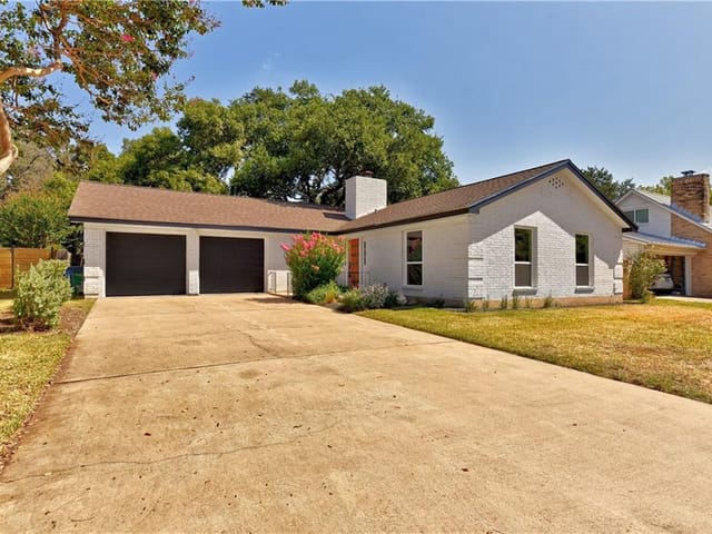 3206 Whitepine Dr