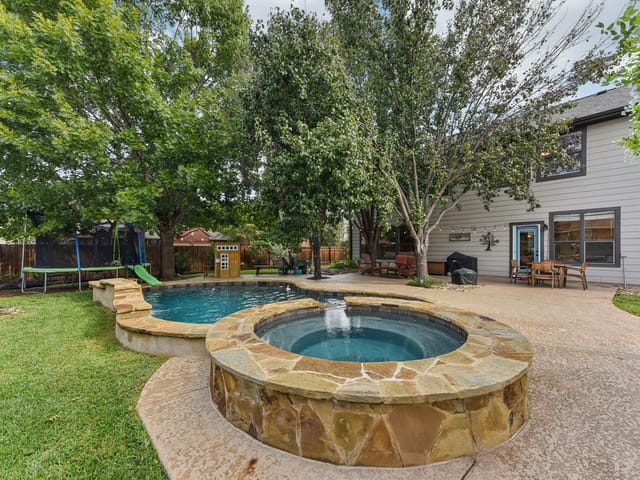 3219 Ash Glen LN