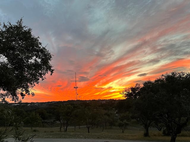 360 Sunset RDG