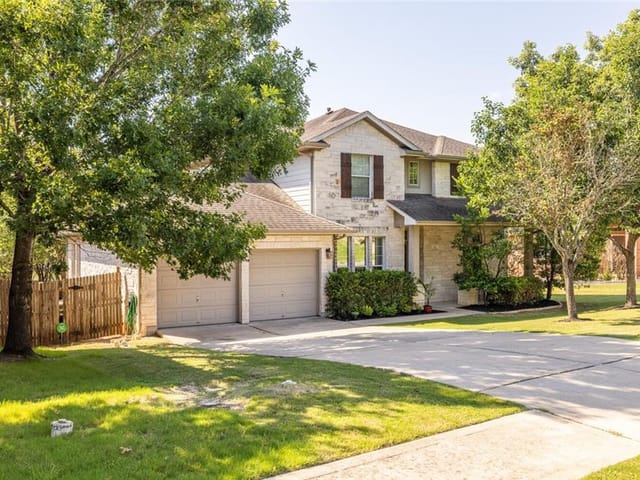 371 Lexington Dr