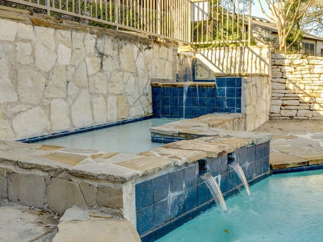 3809 Spicewood Springs Rd Unit #150