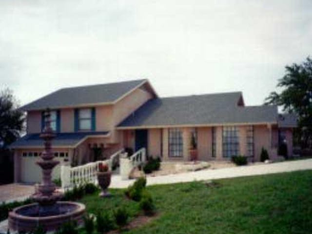 3902 CULEBRA CIR