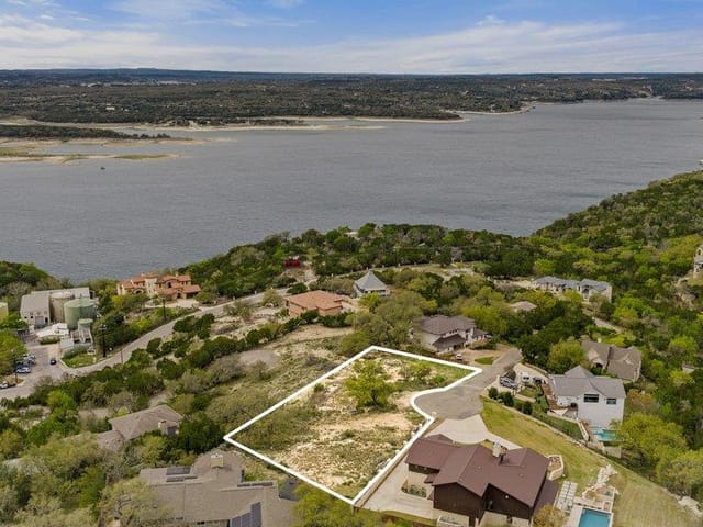 4000 Tejon Cir