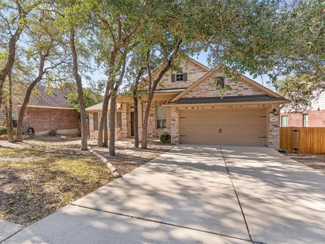 407 Red Hawk DR