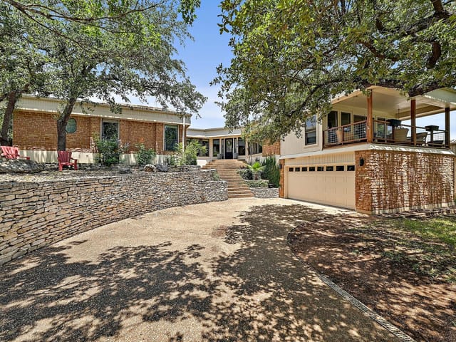409  Hurst Creek Rd  