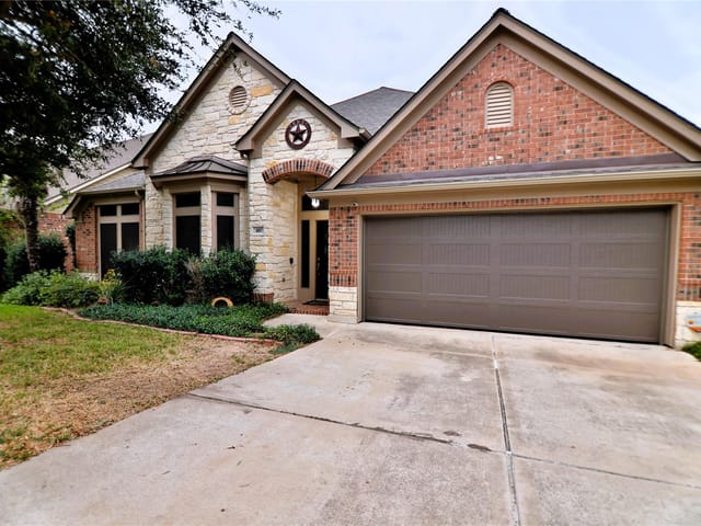 410 Olmos DR