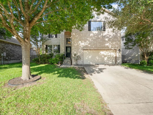 411 Olmos DR
