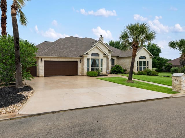 419 Firestone Dr