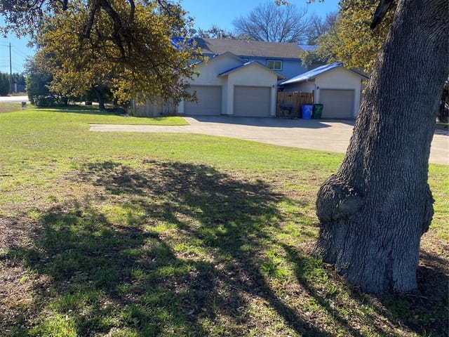 4204 HUDSON BEND RD Unit #A