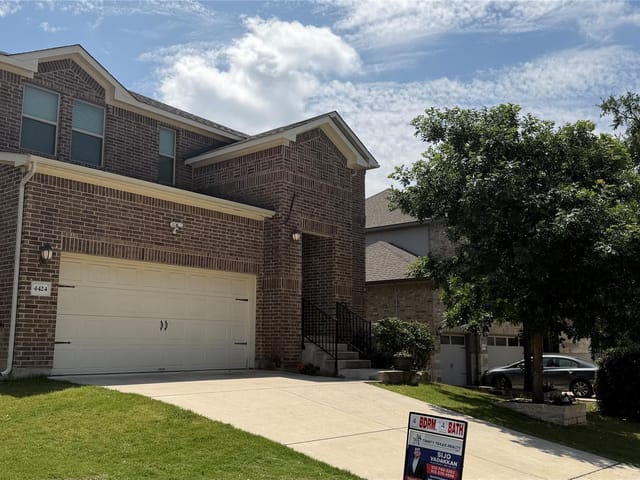 4424 Casa Robles Dr