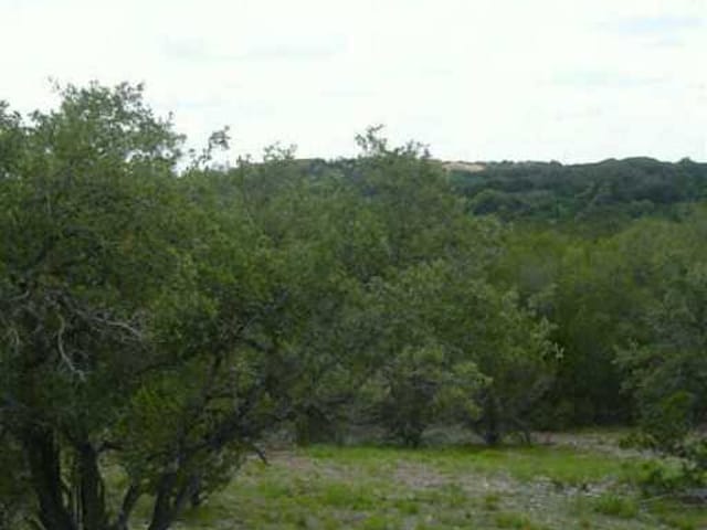 4502 Poteau CIR