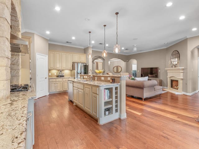4507 Monterosa LN