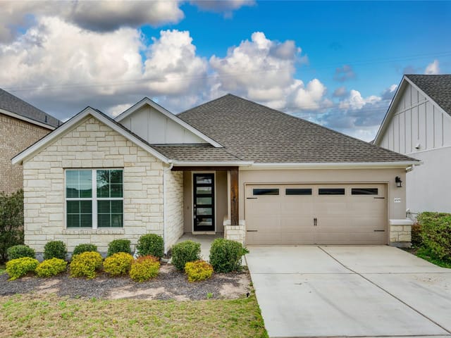 4509 Lucabella LN
