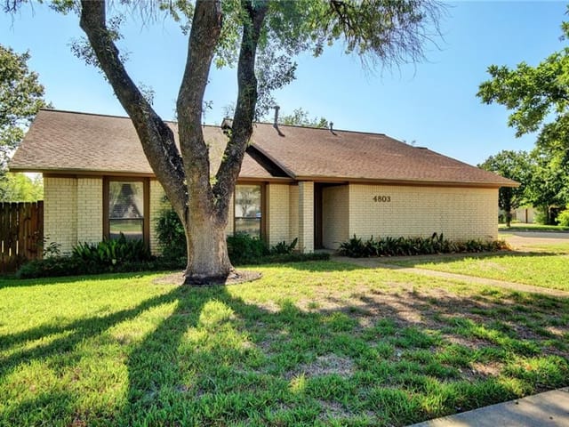 4803 Trail Crest Cir