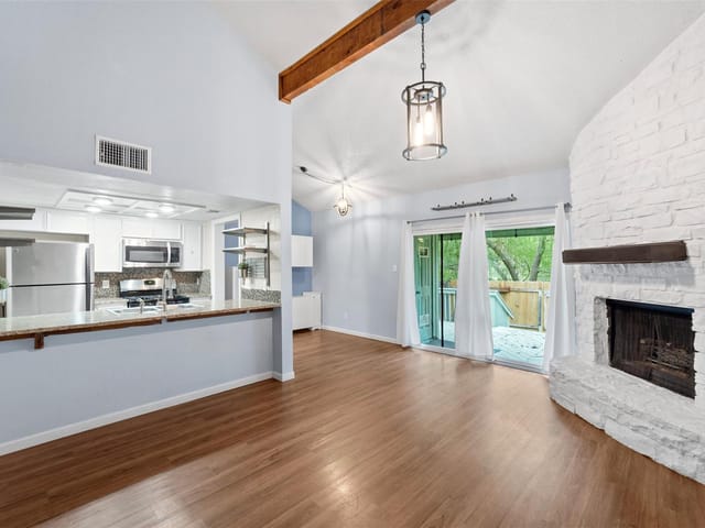 500 HESTERS CROSSING Rd Unit #209
