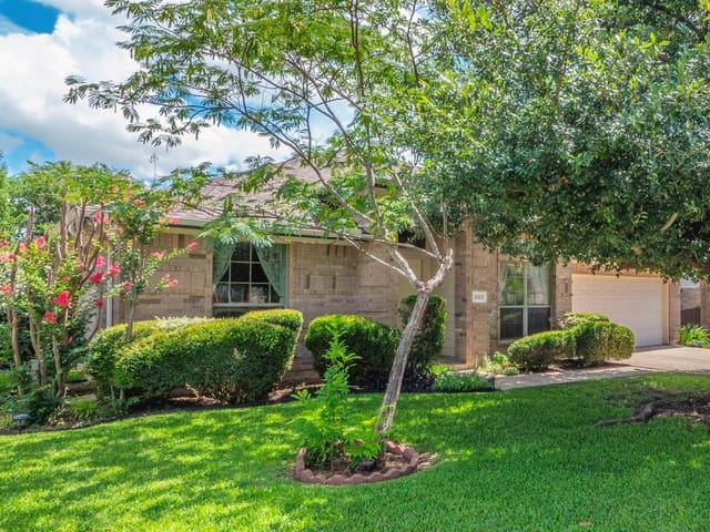 5013  Sendero Springs Dr  