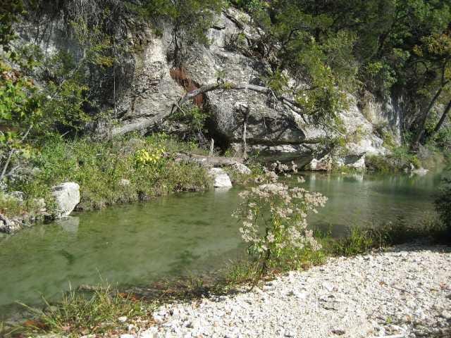 520 River Chase