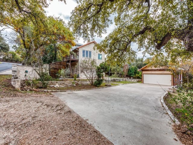 5304 Lake Mist