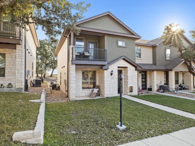 575 Demarett DR