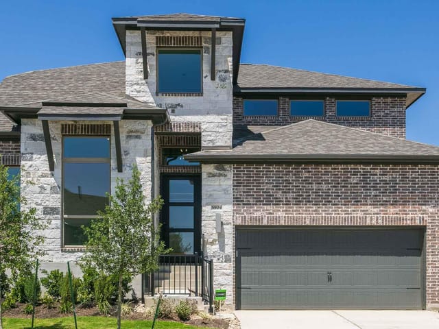 5904  Sean Paul Ln