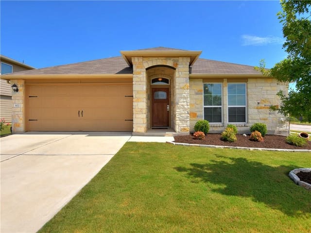 602 Mitchell DR