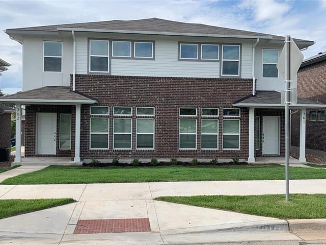 605 W South St Unit #36