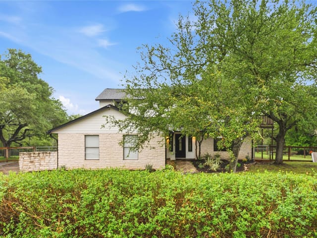 612 Canyon Rim Dr
