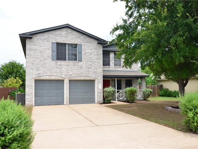 616 Elizabeth LN